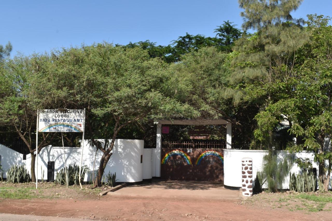 Rainbow Executive Lodge Boma la Ngombe Bagian luar foto